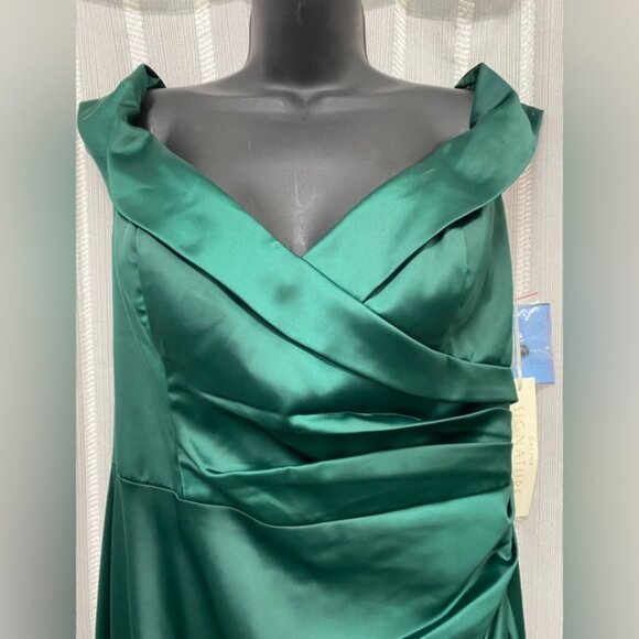 NWT GALINA SIGNATURE Satin Off-the-Shoulder Mermaid Juniper Green‎ Size 10 - Picture 2 of 16